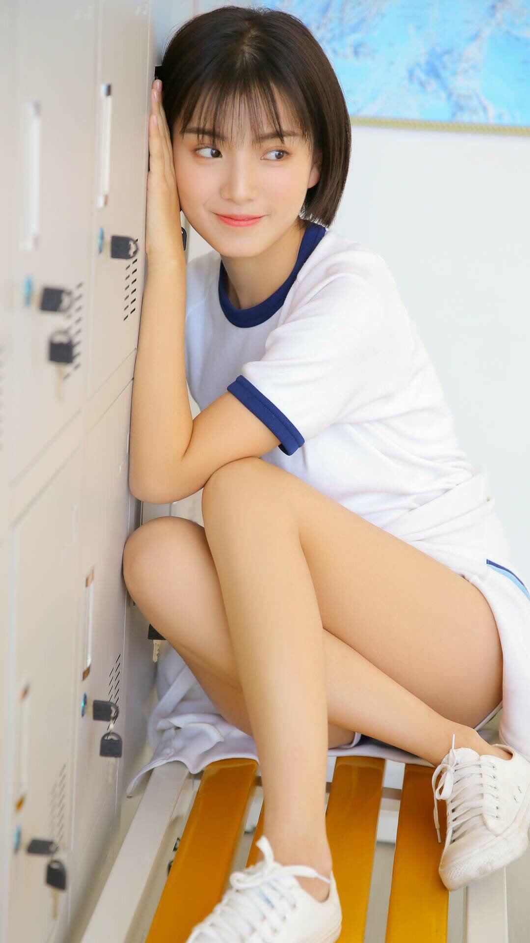 世俱杯参赛资格-孙兴慜一手掌控比赛走势，莱比锡红牛客场带走曼联胜利