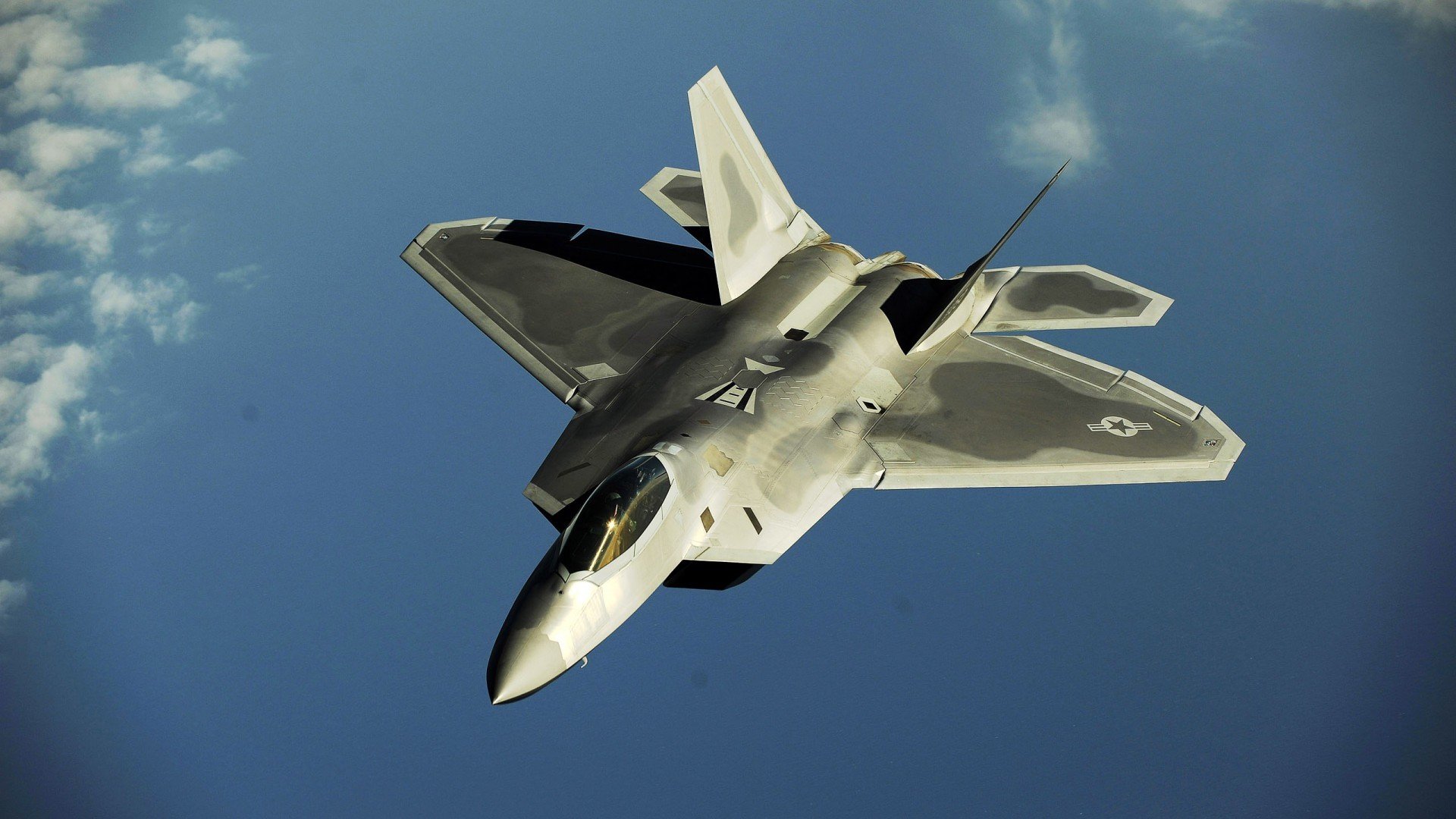 世俱杯赛程-上海队终结勇士,恩比德欧冠半决赛接管比赛,跨界统治力如何重塑现代体育叙事