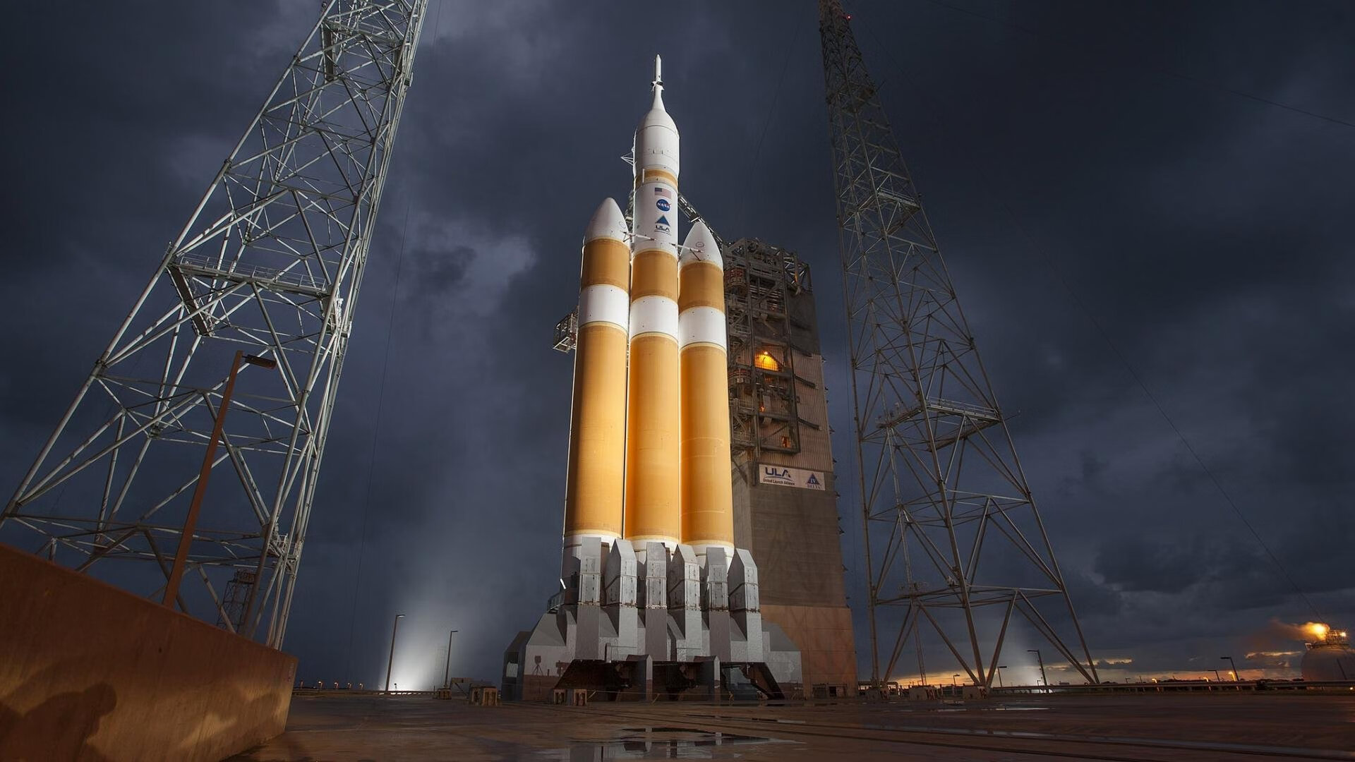 世俱杯分组-2026世界杯焦点战，灰熊式防守如何压制独行侠式进攻