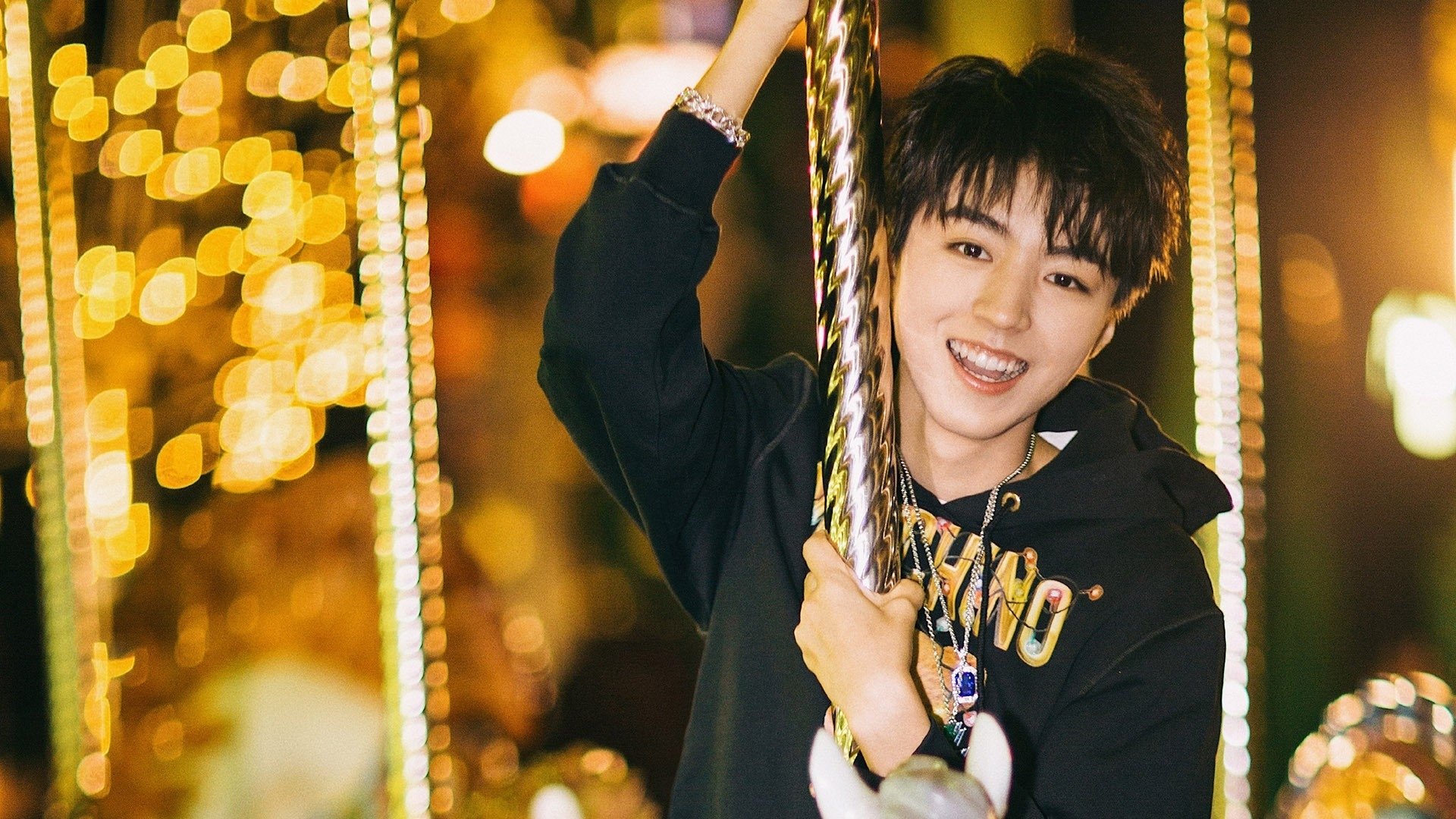 世俱杯分组-老鹰展翅强势晋级,保罗无愧关键先生