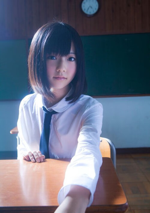 世俱杯2025-绝境中的神迹,卡塞米罗末节觉醒,喀麦隆悬崖边上的自我救赎